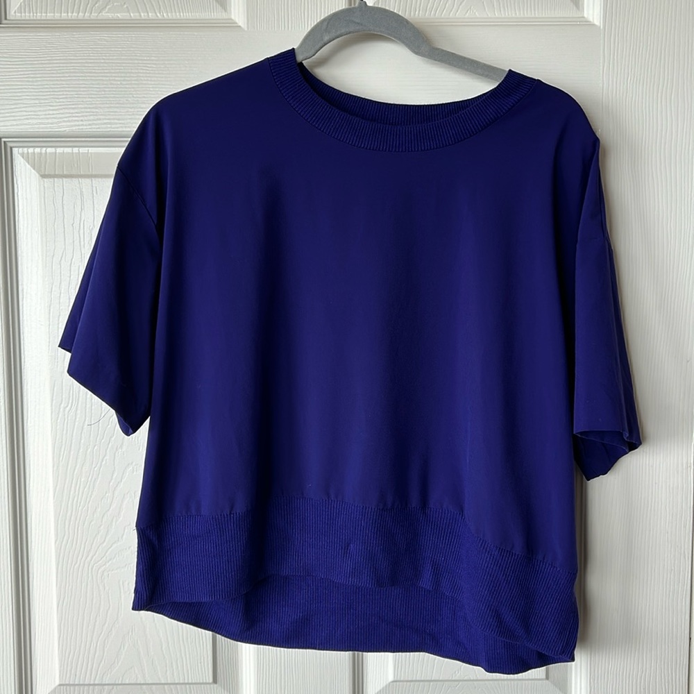 Athleta top